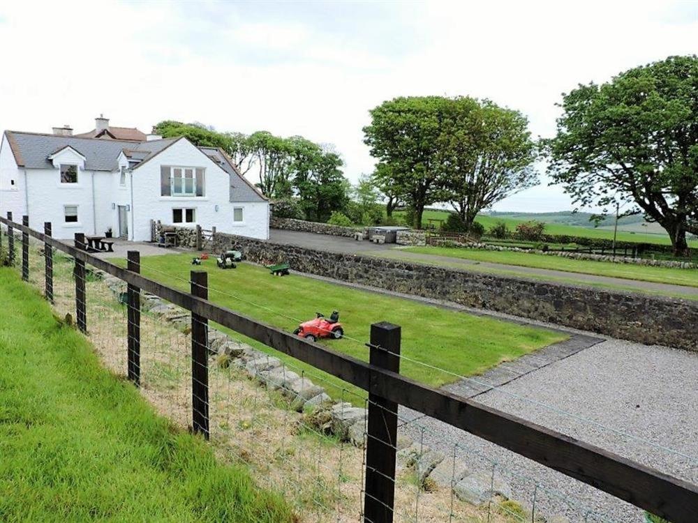 Criffel Glen Villa Dumfries Exterior photo